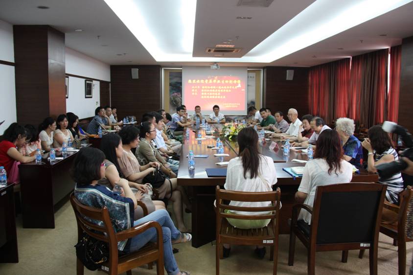 193级同学返校汇聚一堂.jpg