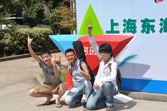 7.乐队社合影留念.JPG