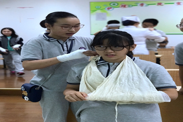 华二04.jpg